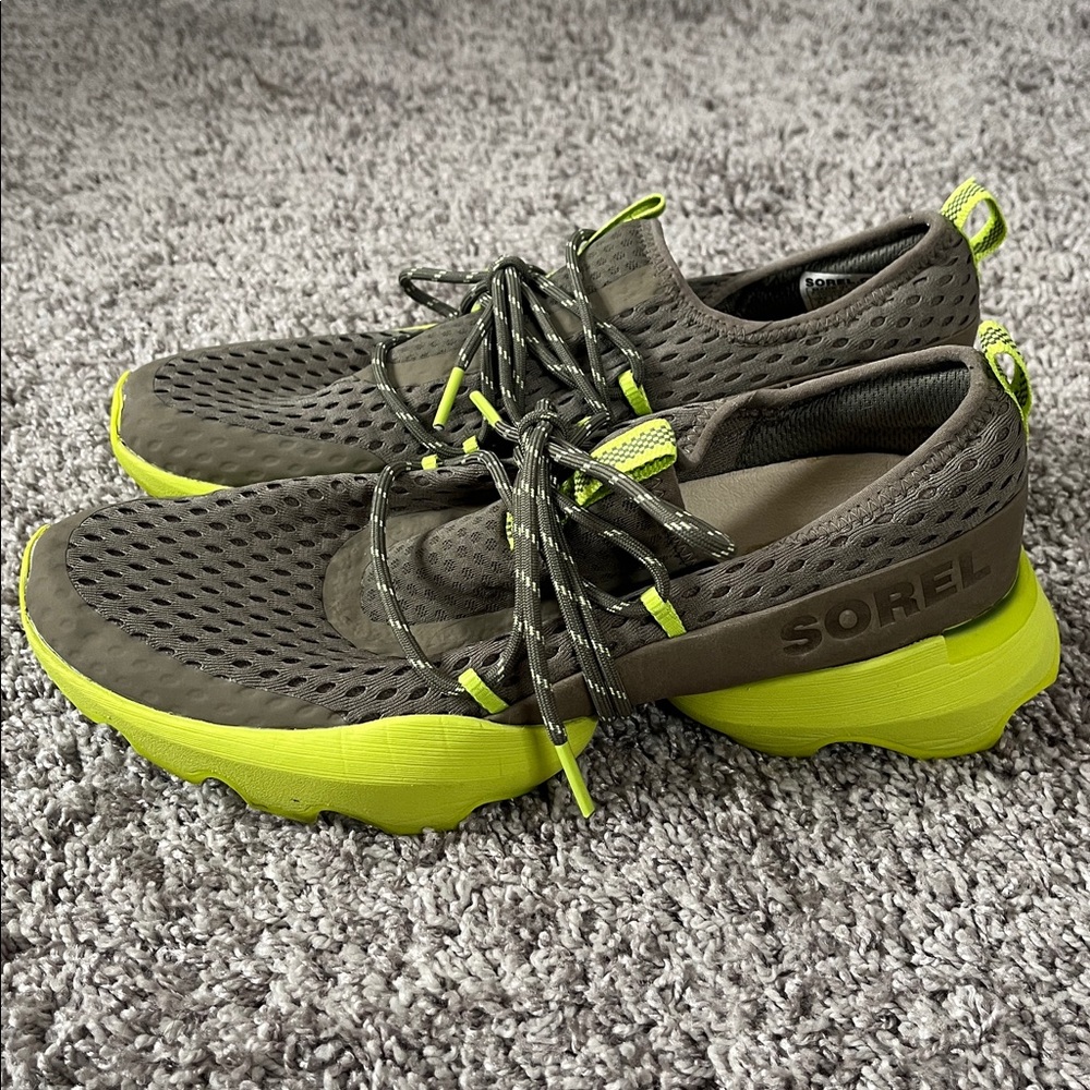 SOREL Kinetic Impact Lace Sneakers Olive Green